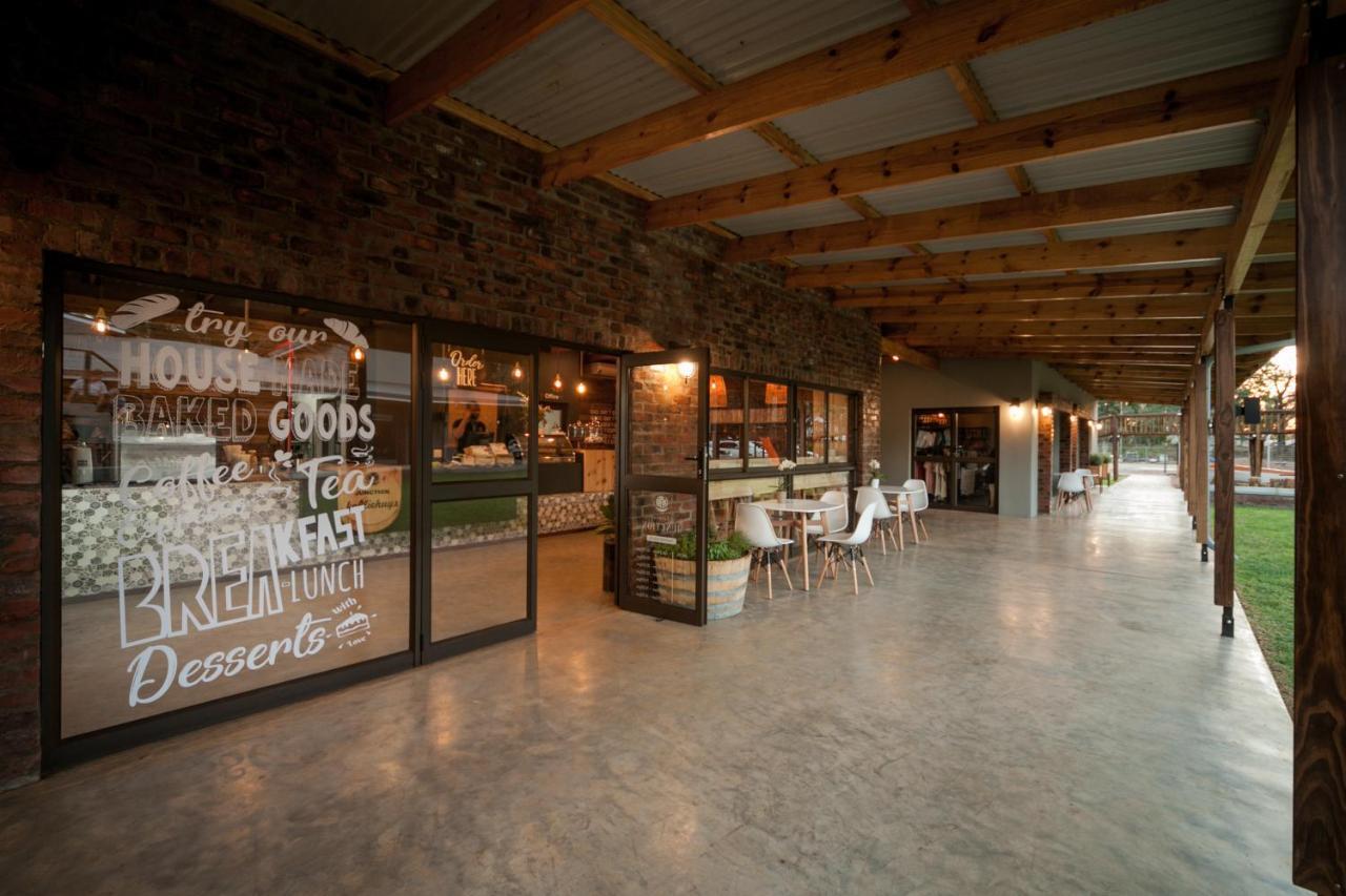 Letaba Junction Lodge Letsitele Extérieur photo
